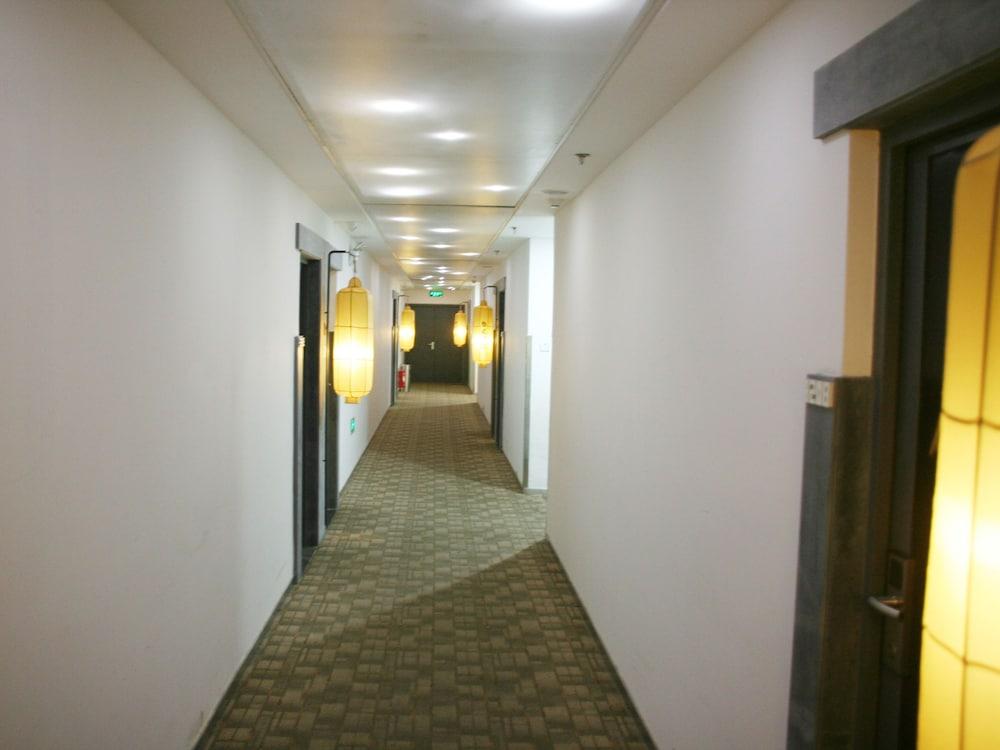 China Community Culture & Art Hotel Qingdao Dış mekan fotoğraf