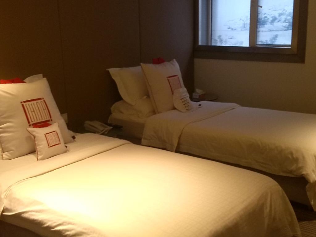 China Community Culture & Art Hotel Qingdao Dış mekan fotoğraf